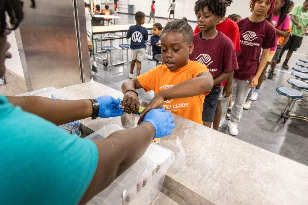 festive Christmas dinner assistance